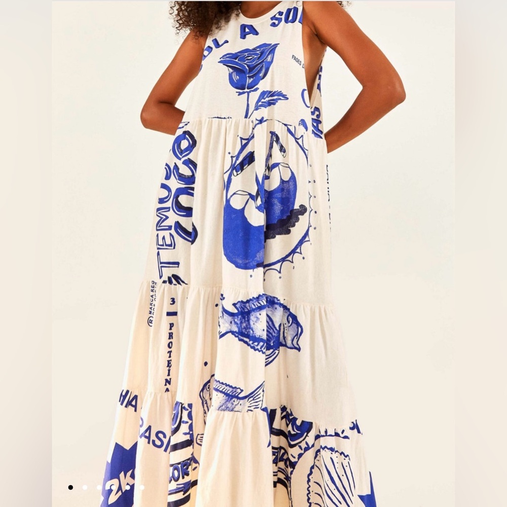 NWT Farm Rio Blue Maxi Dress - White Rainha Das Aguas T Shirt Maxi Dress - Picture 2 of 16